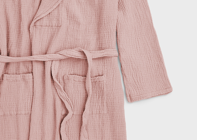 What Fabric Makes the Best Sleepwear for a Better Night's Rest?