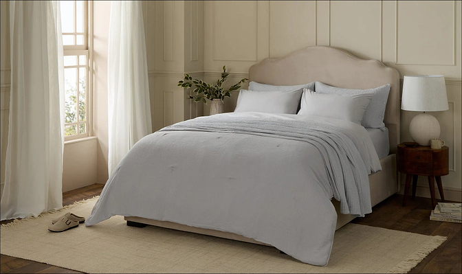 Bed Throws: How to Choose and Style One