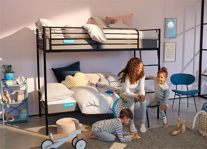 How to Keep Kids' Sleep on Track Through the Summer Holidays