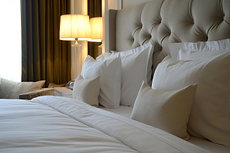 How to Style Your Bed Like a 5-Star Hotel