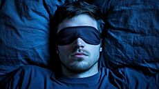 How to Train Yourself to Sleep on Your Back
