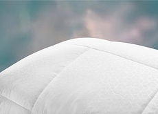 What Makes a Pillow "Cooling"? Materials, Technology and What to Look For